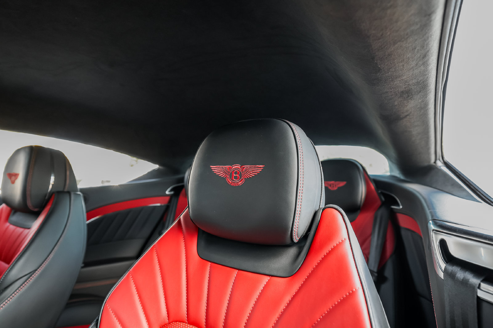 Certified 2024 Bentley Continental GT AWD/4WD image 28