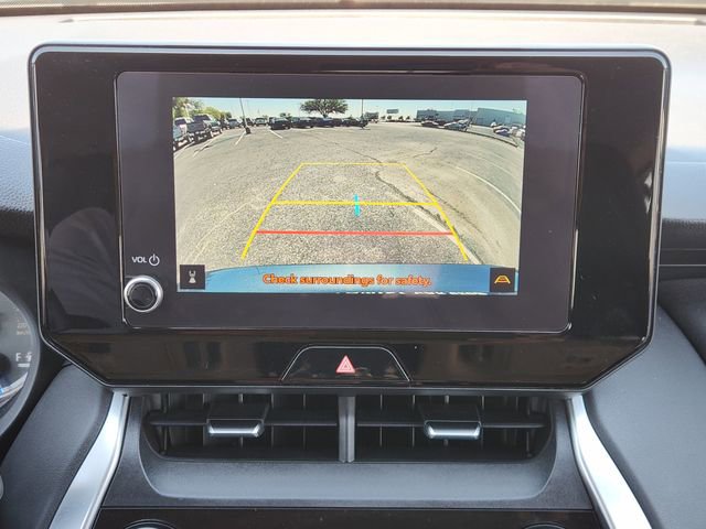 Certified 2024 Toyota Venza LE image 17