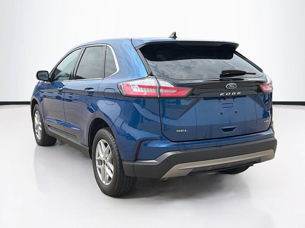 Used 2024 Ford Edge SEL w/ Convenience Package AWD/4WD image 7