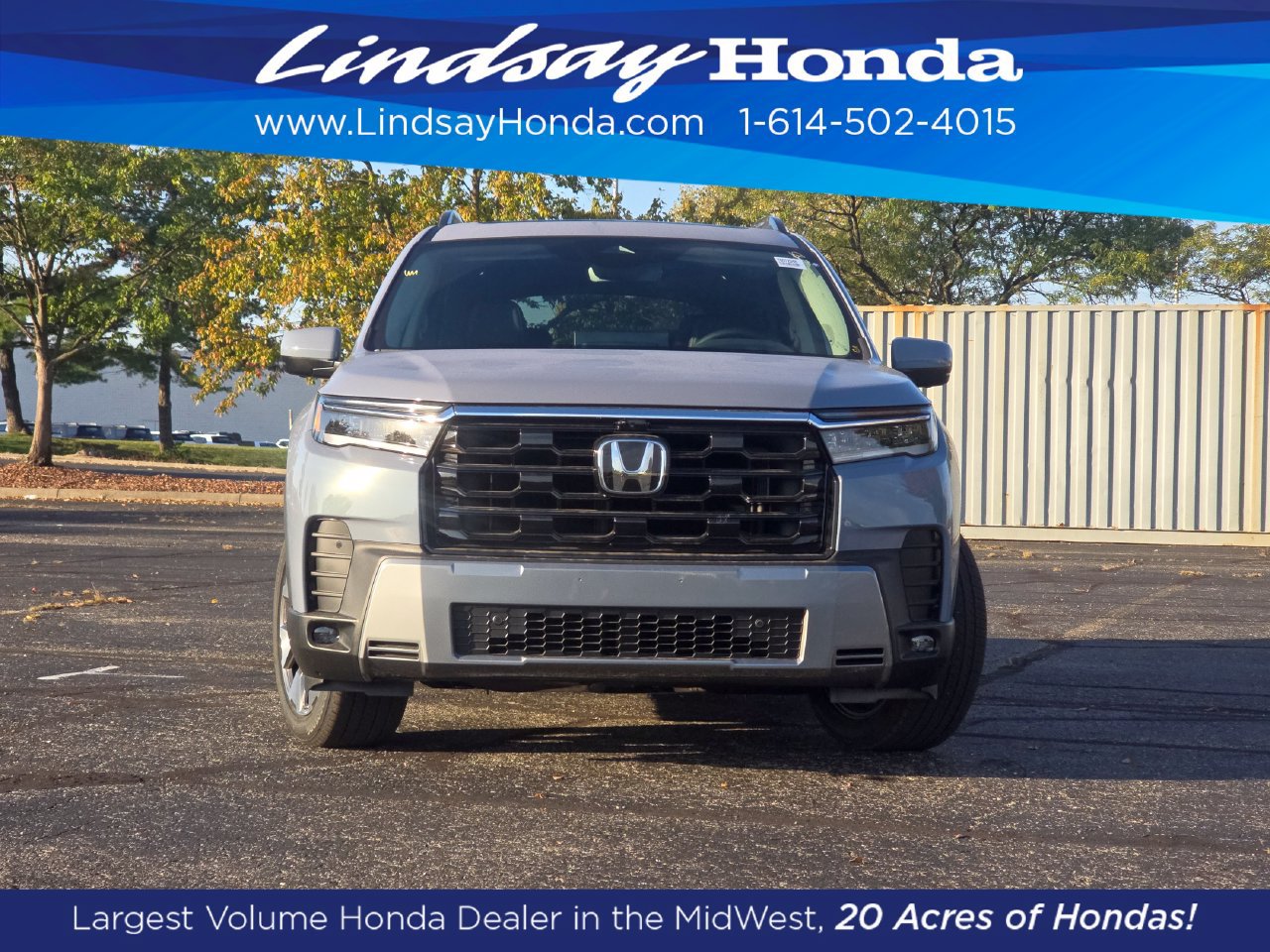 New 2026 Honda Pilot Touring image 2