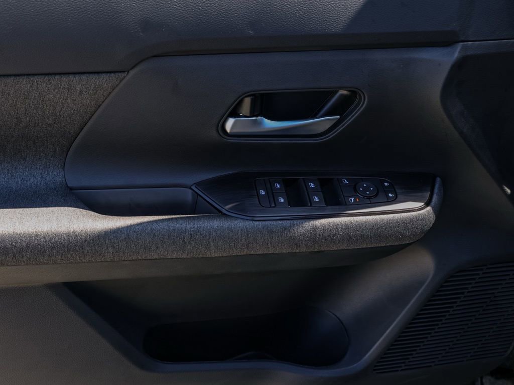 New 2026 Nissan Kicks SV image 46