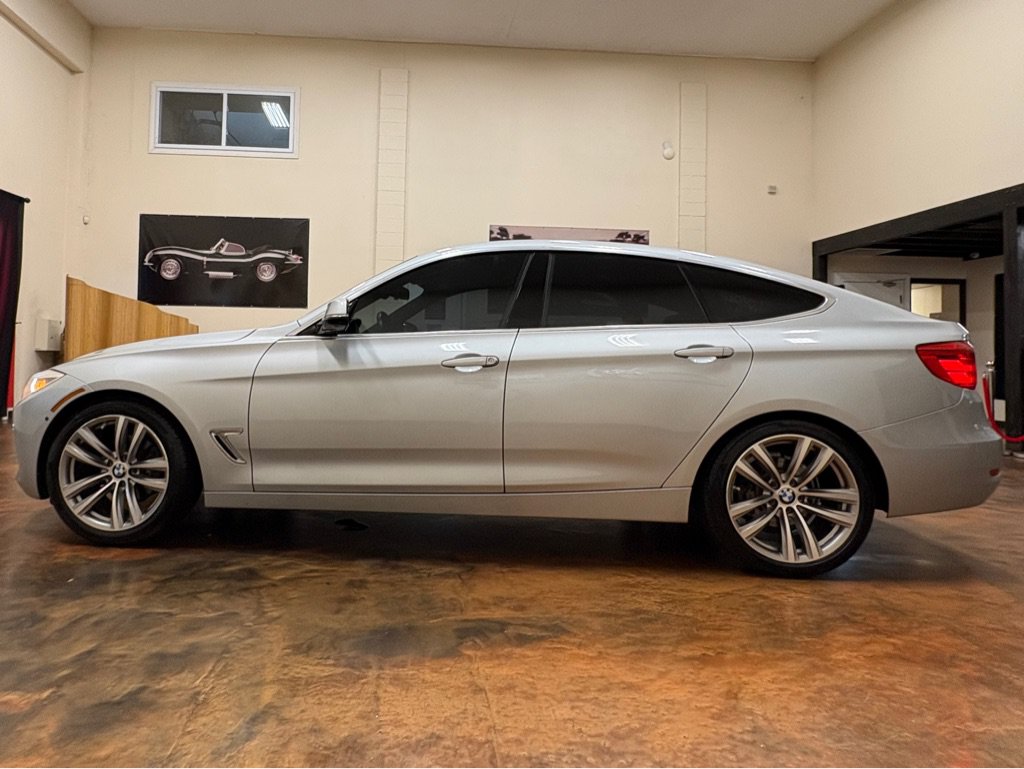 Used 2016 BMW 328i Gran Turismo xDrive AWD/4WD image 20