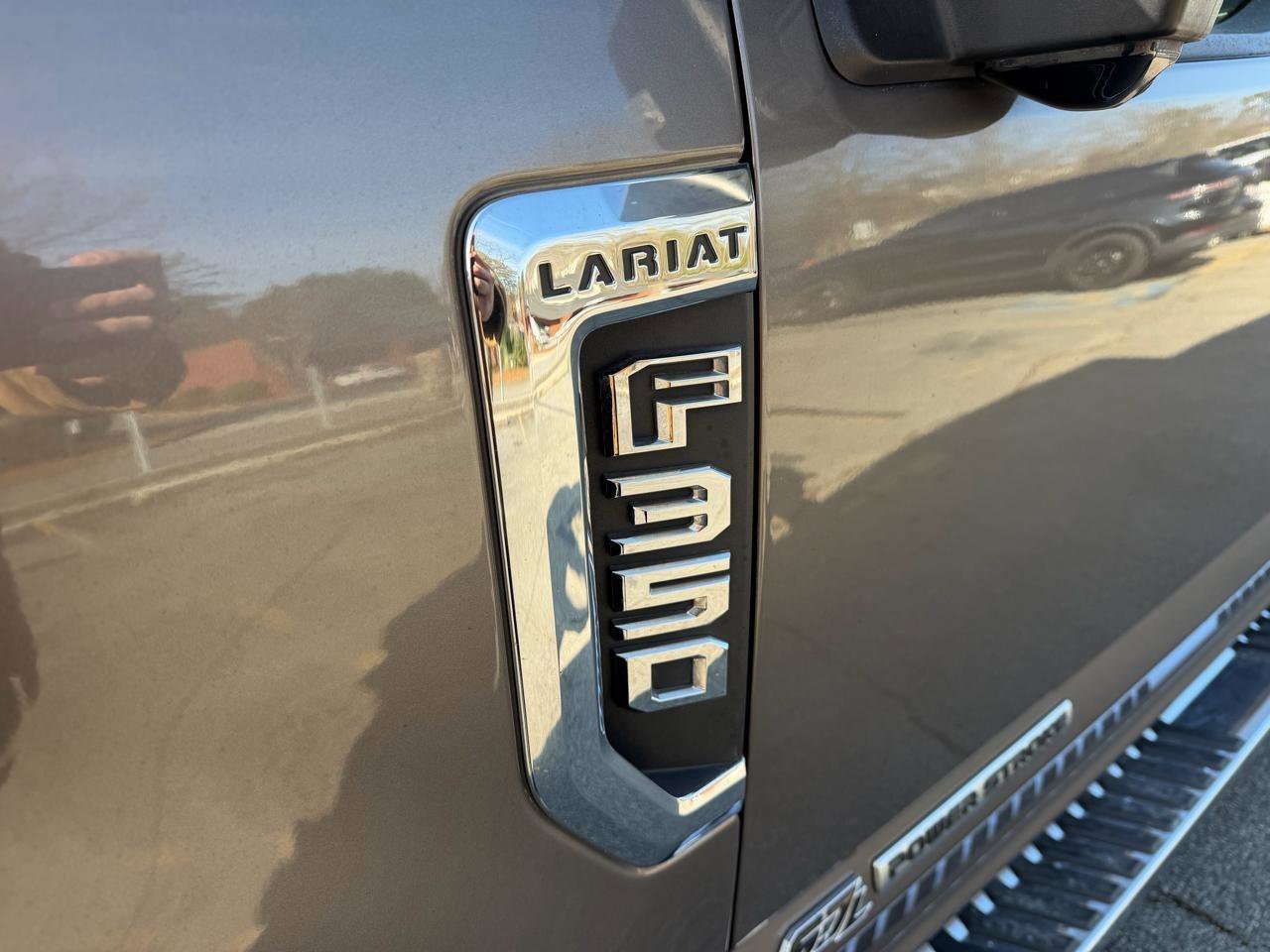 Used 2019 Ford F350 Lariat w/ Lariat Ultimate Package image 24