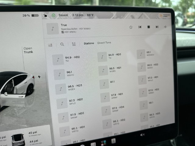 Used 2025 Tesla Model 3 Long Range RWD image 16