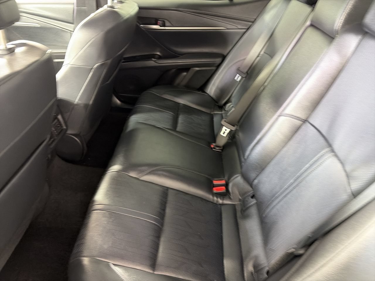 Used 2025 Toyota Camry XSE FWD image 23