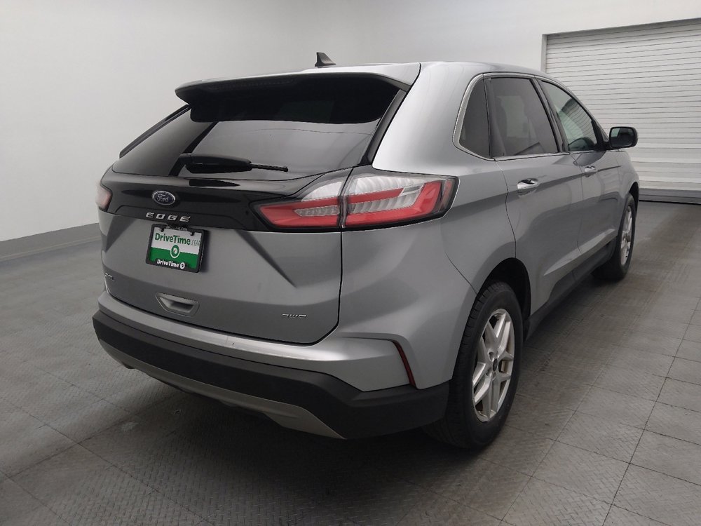 Used 2024 Ford Edge SEL image 9