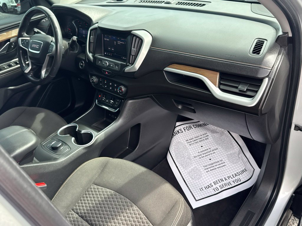 Used 2020 GMC Terrain SLE FWD image 24