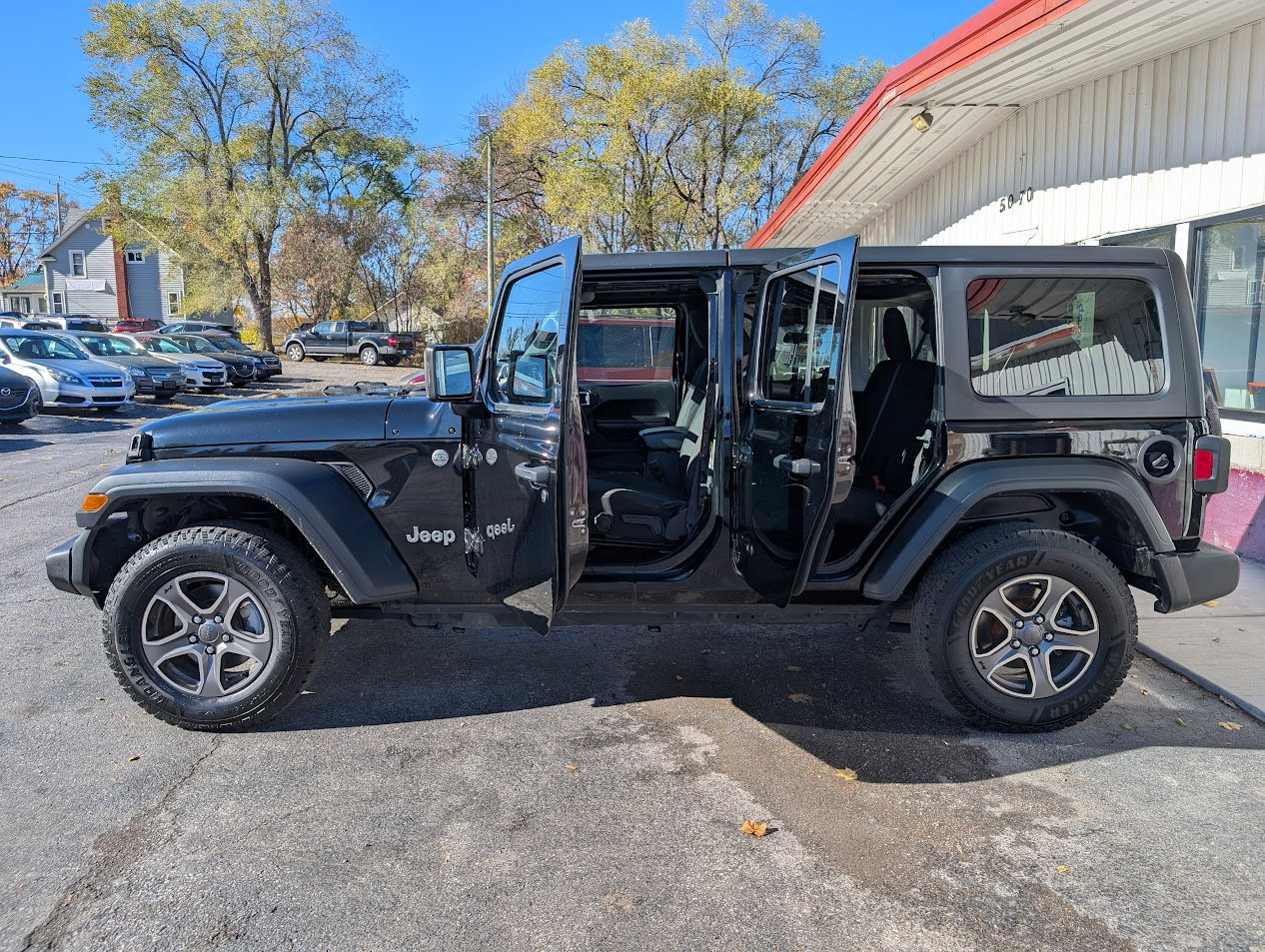 Used 2018 Jeep Wrangler Unlimited Sport S image 5