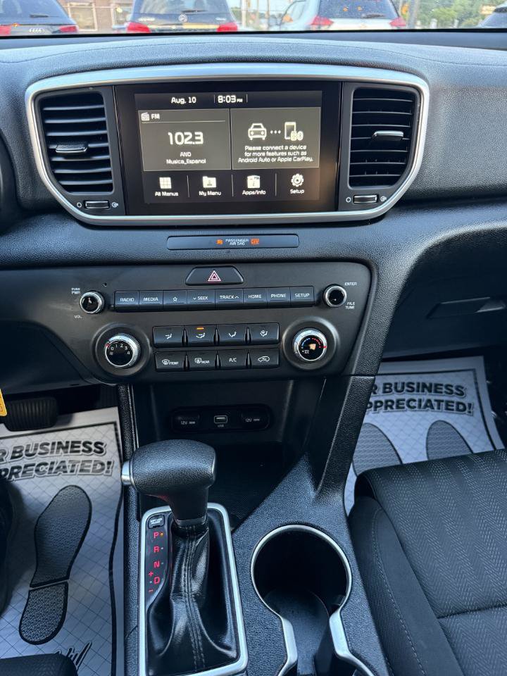Used 2022 Kia Sportage LX FWD image 17