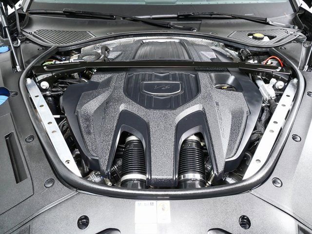 Certified 2023 Porsche Panamera Platinum Edition image 36