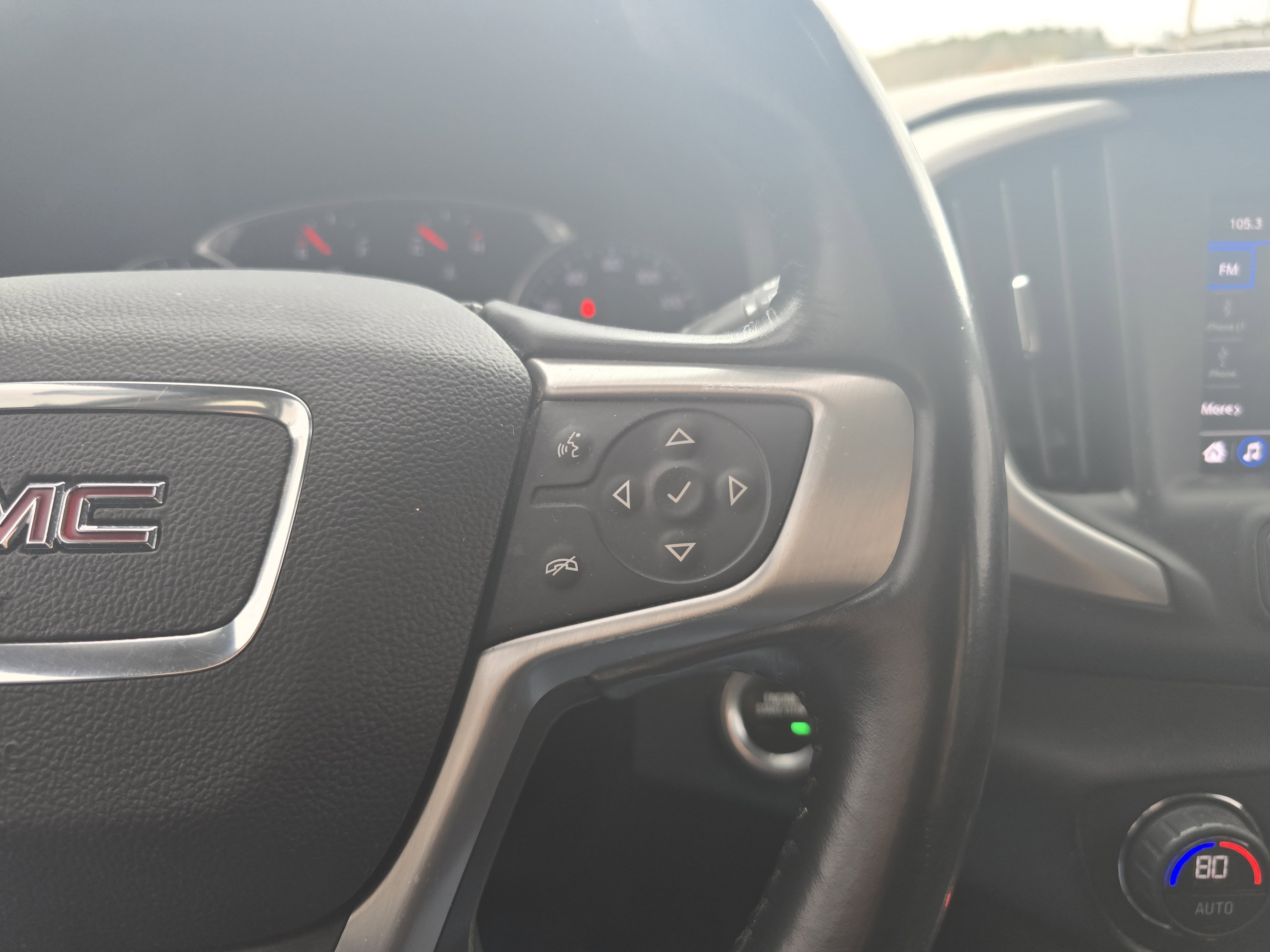 Used 2021 GMC Terrain SLE w/ Driver Convenience Package AWD/4WD image 18