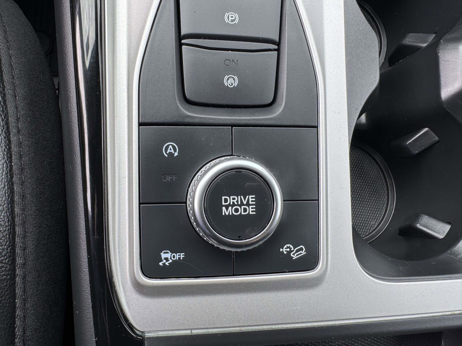 Certified 2022 Ford Explorer ST w/ ST Street Pack image 29