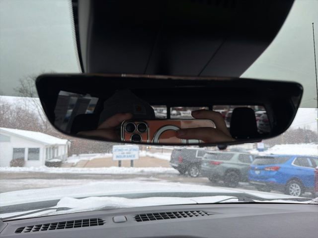 Certified 2023 Chevrolet Silverado 1500 High Country w/ Technology Package image 35