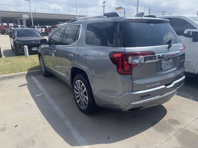 Used 2023 GMC Acadia Denali w/ Denali Ultimate Package AWD/4WD image 3