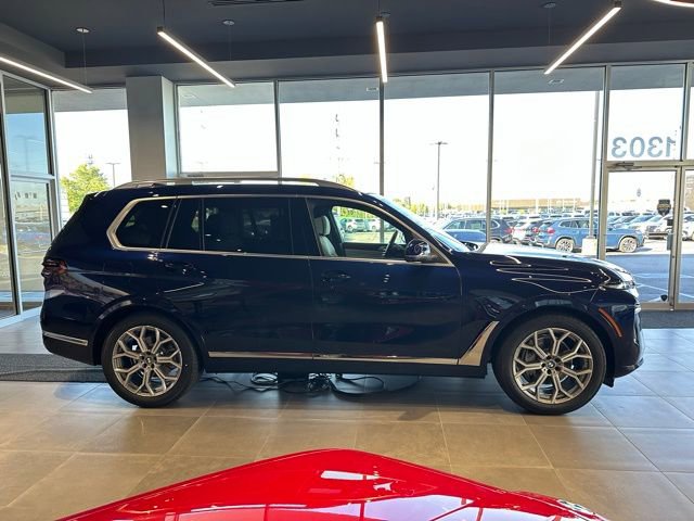 New 2026 BMW X7 xDrive40i image 11