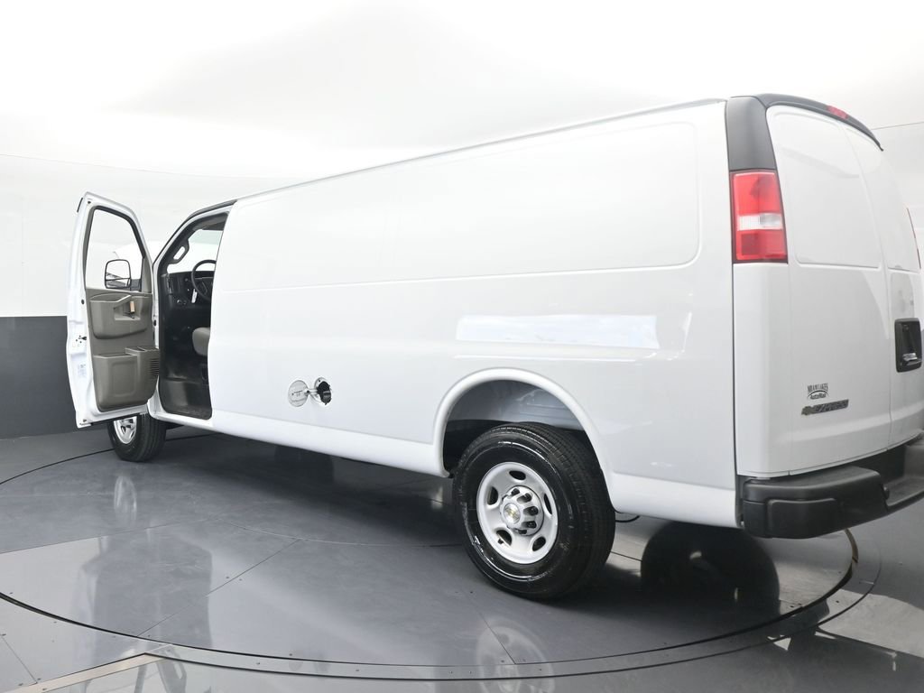 New 2025 Chevrolet Express 3500 Extended w/ Driver Convenience Package RWD image 69