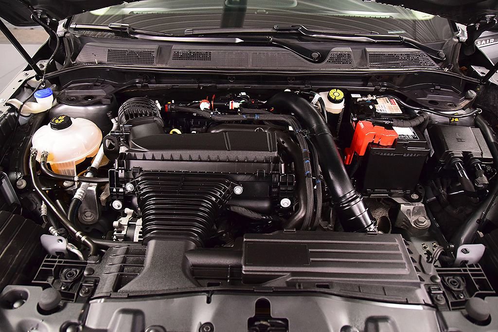 Used 2024 Lincoln Corsair AWD w/ Equipment Group 101A image 34