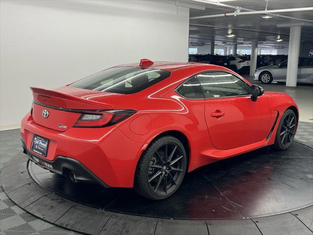 Certified 2024 Toyota GR86 Premium image 4