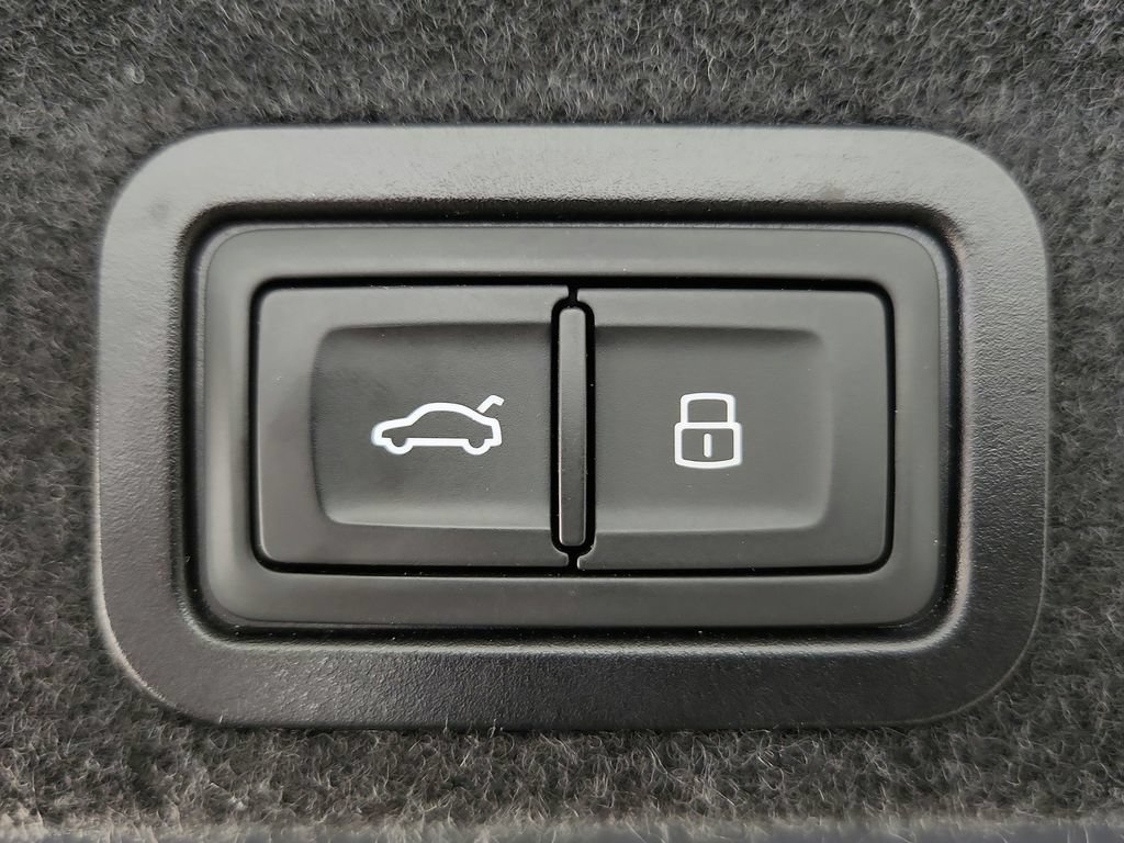 Used 2019 Audi A6 3.0T Prestige w/ Prestige Package AWD/4WD image 32