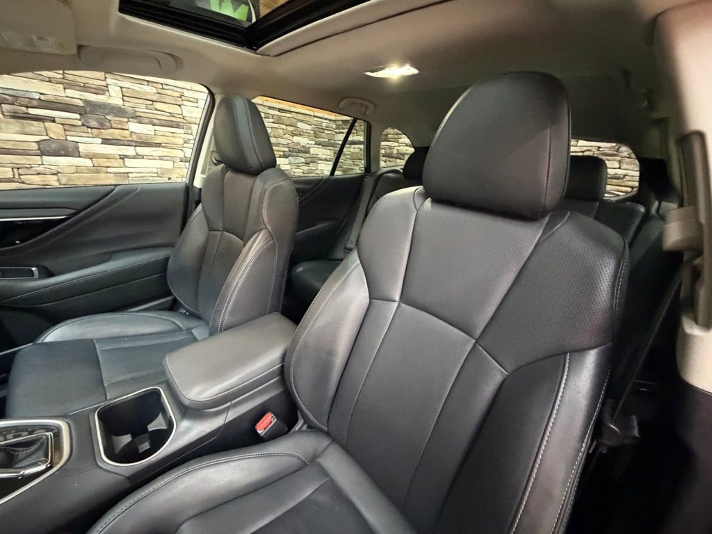 Used 2022 Subaru Outback Limited XT image 12