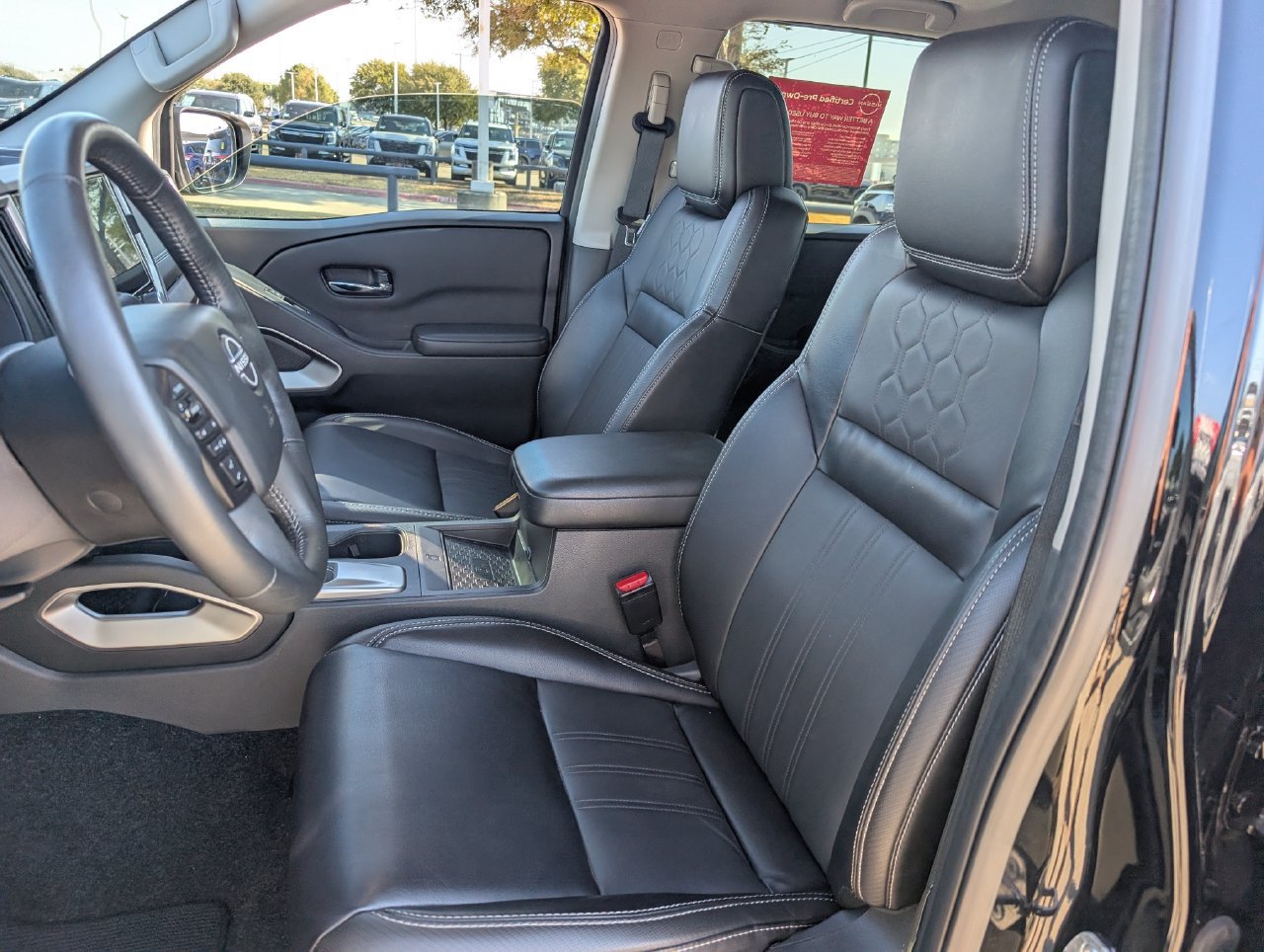 Certified 2025 Nissan Frontier SL RWD image 25