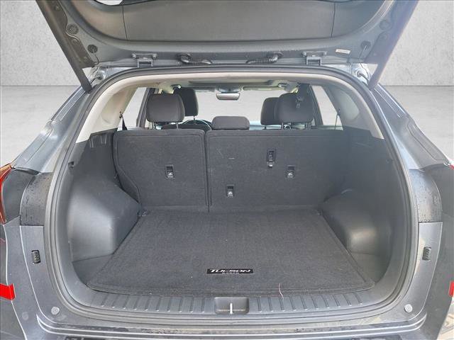 Used 2019 Hyundai Tucson Night FWD image 16