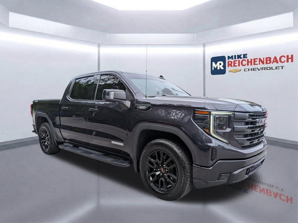 Used 2022 GMC Sierra 1500 Elevation w/ Elevation Premium Package image 2