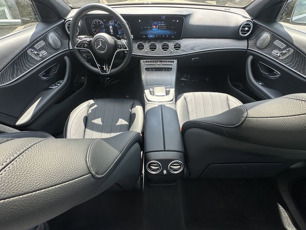 Certified 2022 Mercedes-Benz E 350 4MATIC Sedan image 27