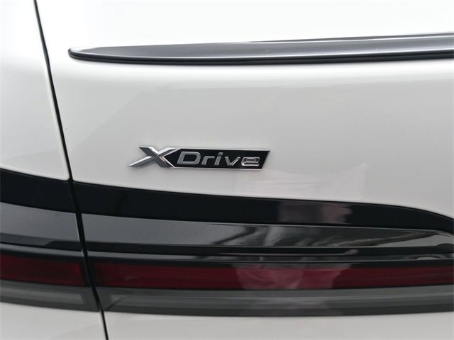 New 2025 BMW 760i xDrive w/ Executive Package image 14