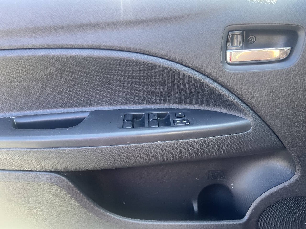 Used 2015 Mitsubishi Mirage ES FWD image 20