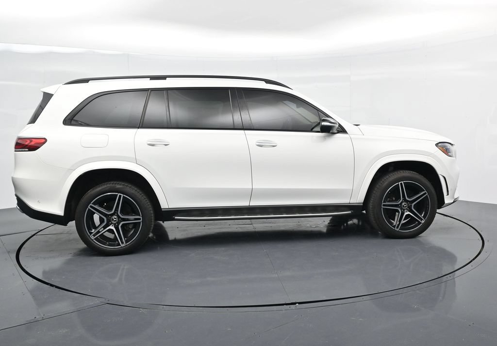 Used 2022 Mercedes-Benz GLS 450 4MATIC image 8