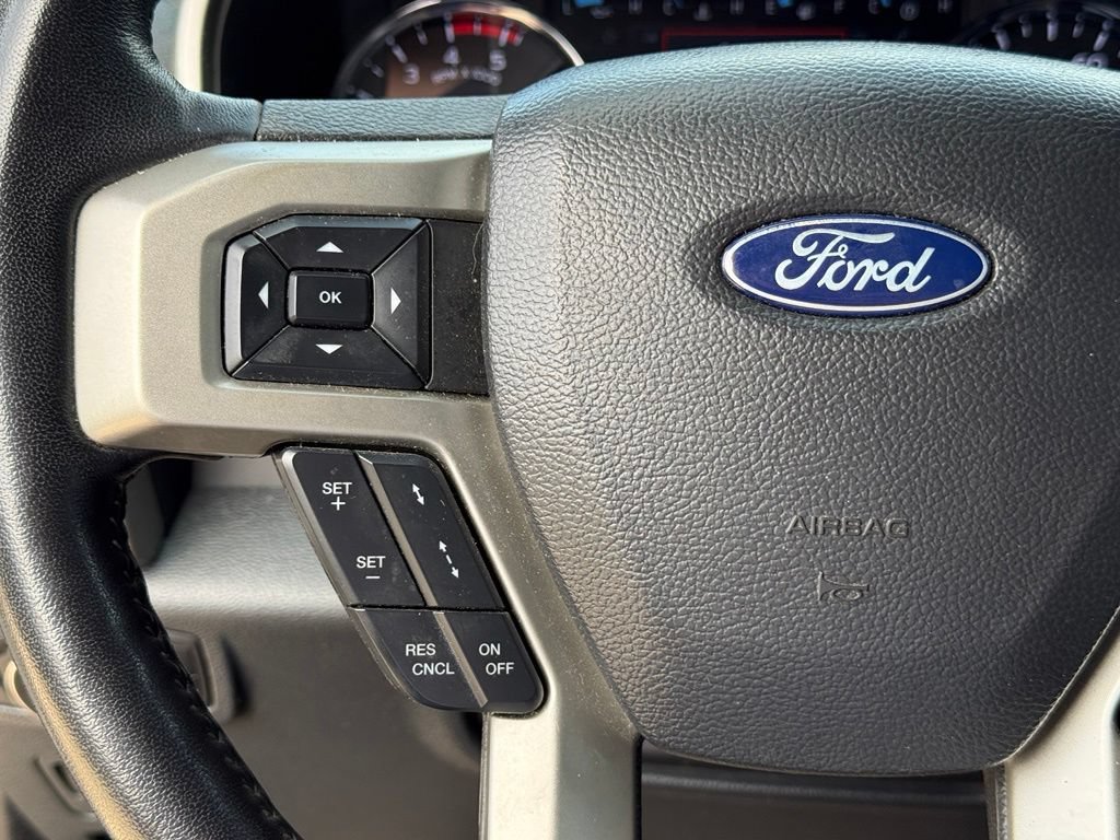 Used 2022 Ford F350 Lariat w/ Black Appearance Package AWD/4WD image 16