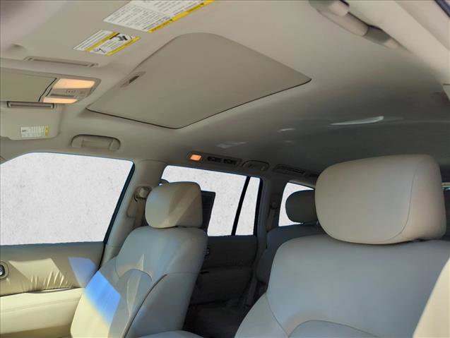 Used 2016 INFINITI QX80 2WD w/ Driver's Assistance Package image 14