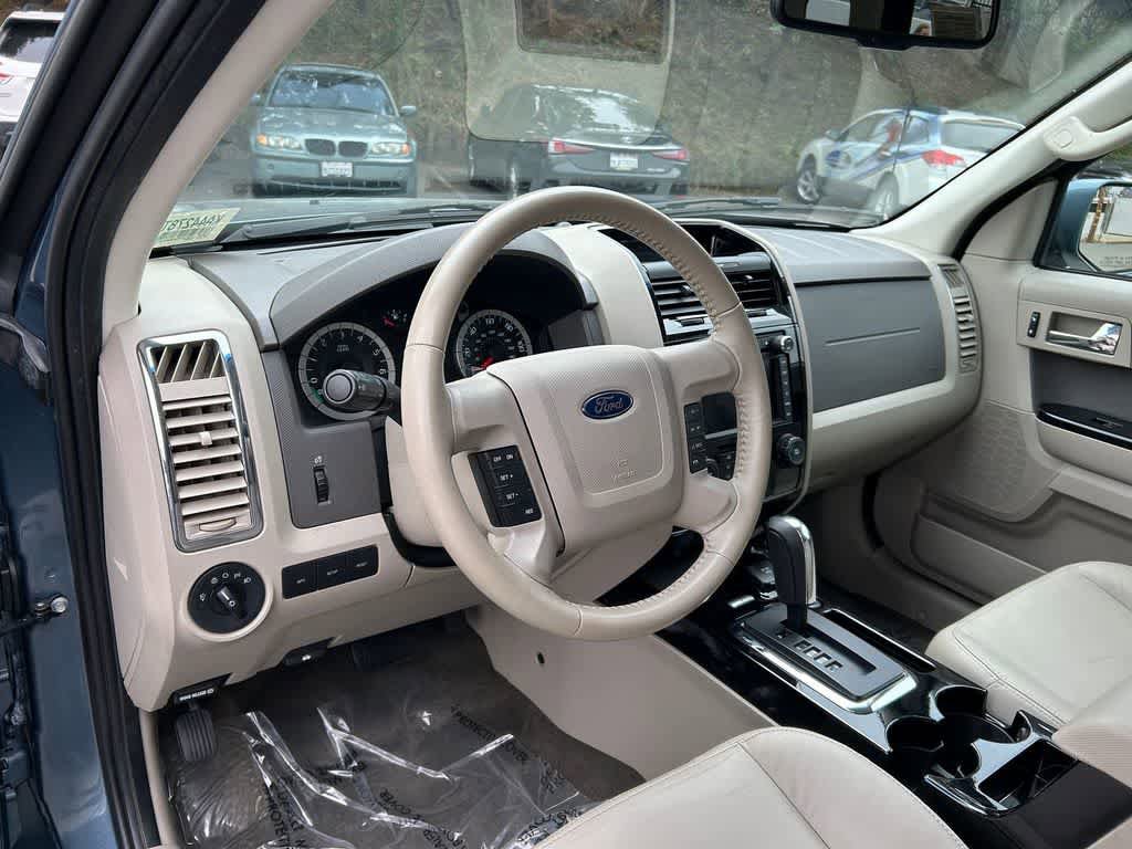Used 2012 Ford Escape Limited AWD/4WD image 2