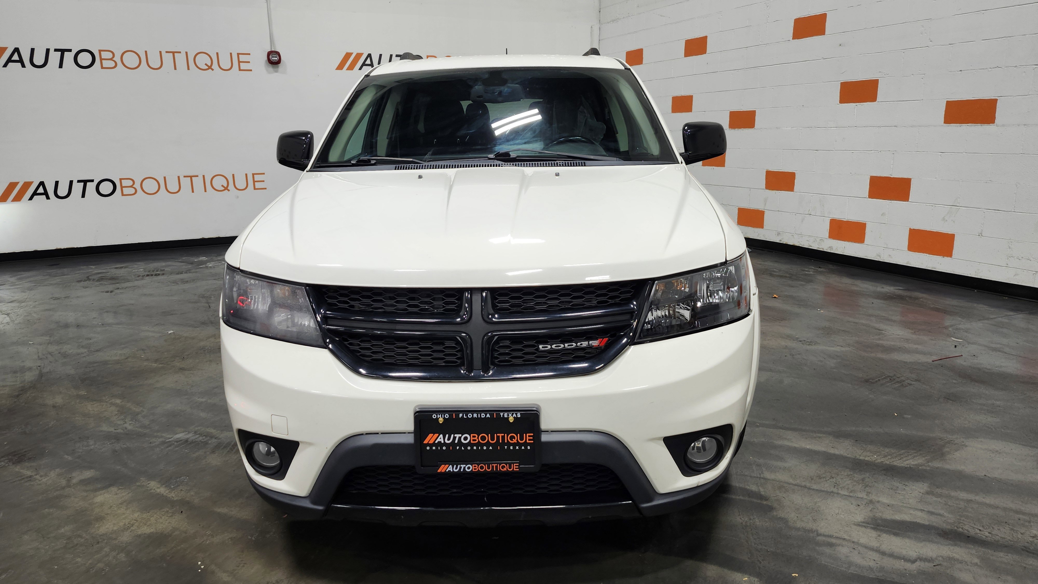 Used 2019 Dodge Journey SE w/ Connectivity Group image 3