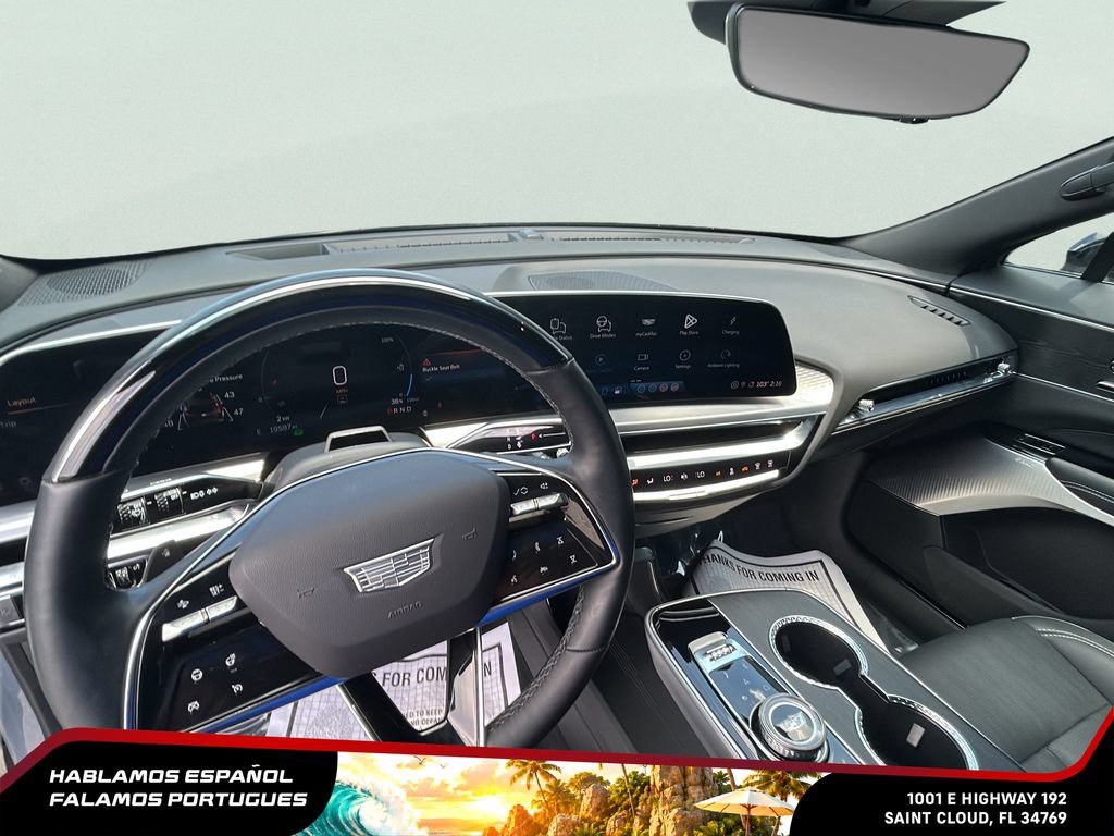 Certified 2025 Cadillac Lyriq Luxury w/ LPO, Floor Liner Package AWD/4WD image 15