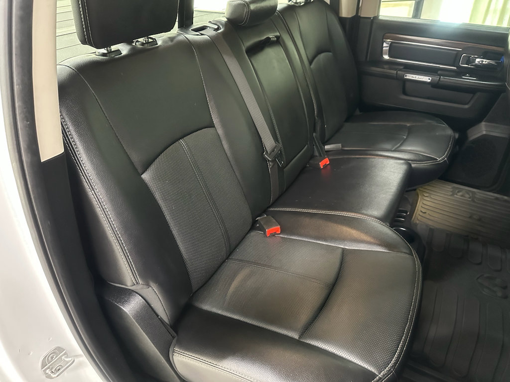 Used 2018 RAM 1500 Laramie w/ Convenience Group image 19