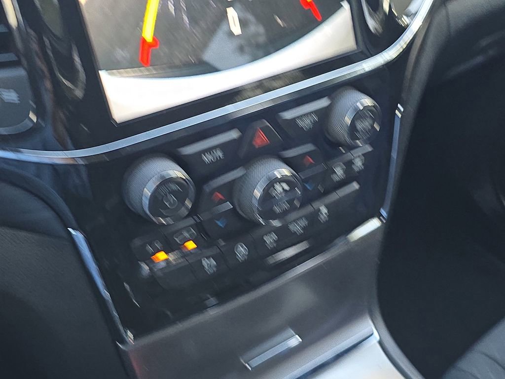 Used 2019 Jeep Grand Cherokee Laredo image 23