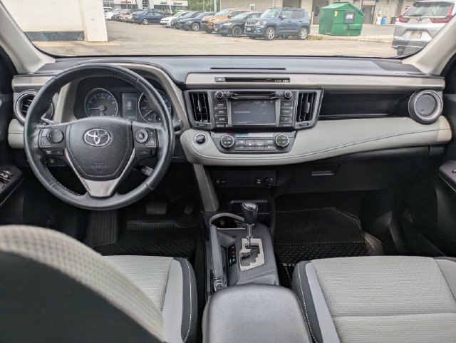 Used 2018 Toyota RAV4 XLE w/ Plus Extra Value Package AWD/4WD image 19