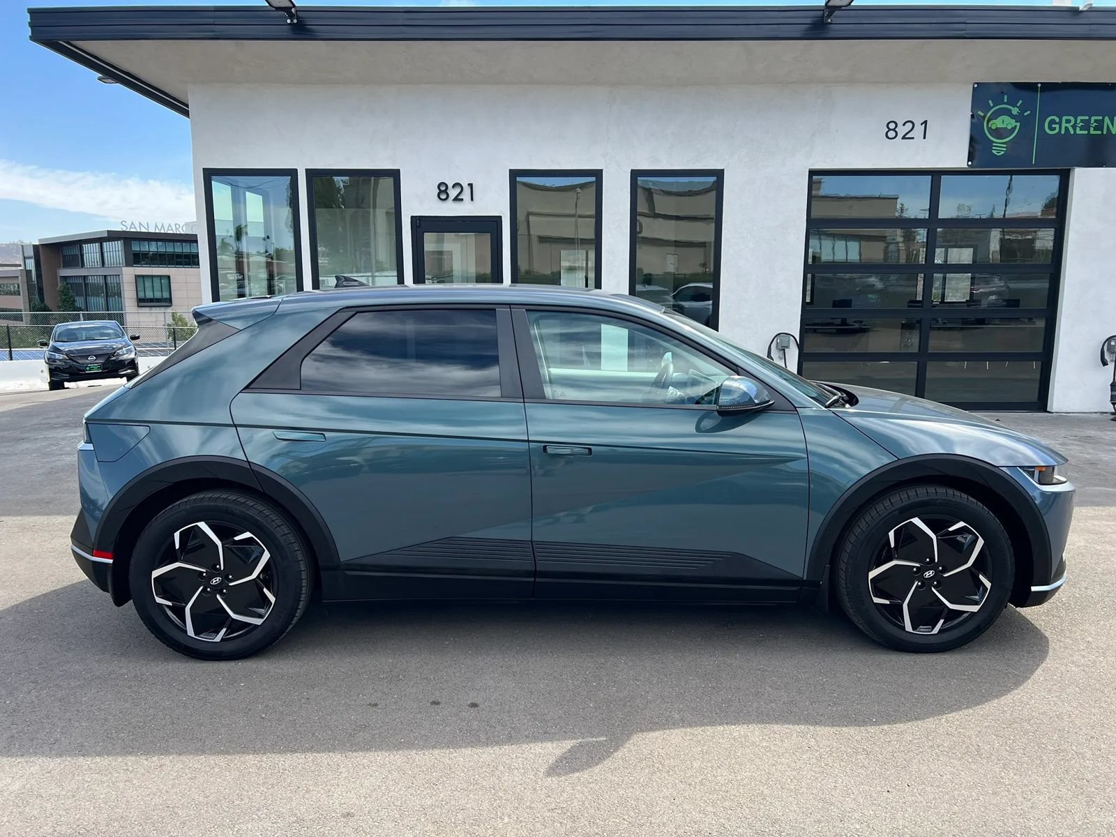Used 2024 Hyundai Ioniq 5 SE RWD image 4