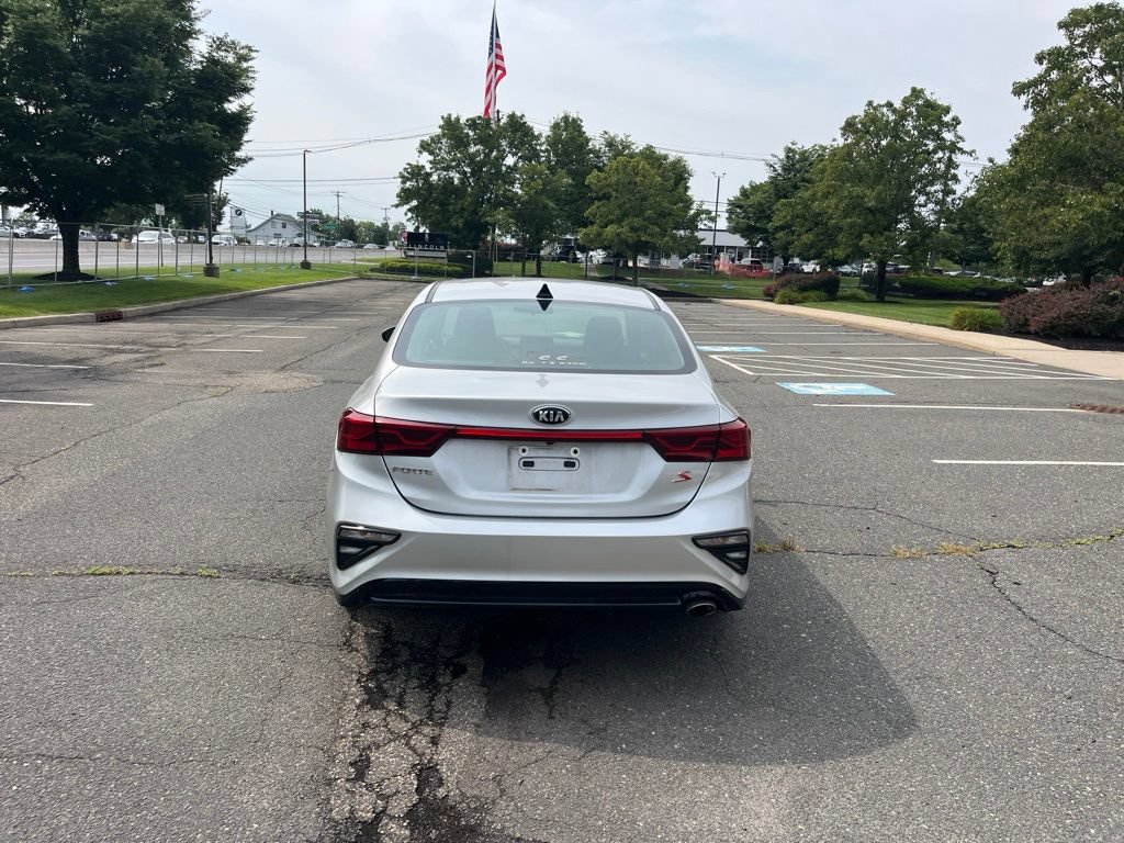 Used 2019 Kia Forte S w/ S Premium Package FWD image 6