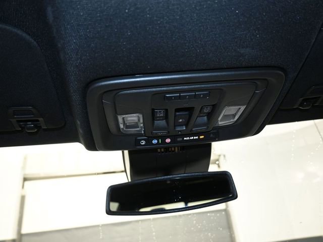 Used 2023 Chevrolet Silverado 1500 High Country w/ High Country Premium Package image 12