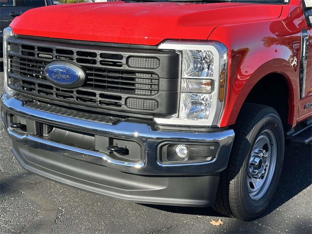 New 2026 Ford F350 XL w/ XL Chrome Package image 8