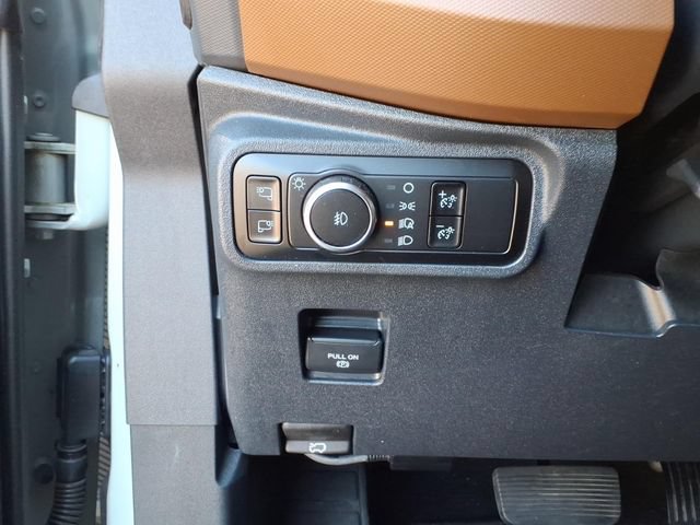 Used 2024 Ford Bronco Outer Banks AWD/4WD image 16