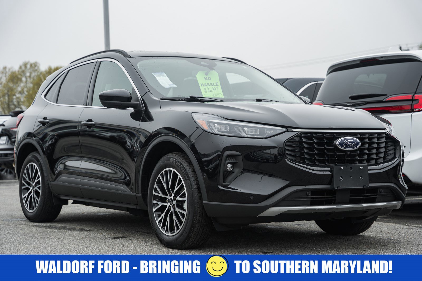 Used 2023 Ford Escape SE w/ PHEV Premium Package image 1