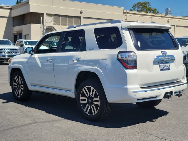 Used 2015 Toyota 4Runner Limited AWD/4WD image 2