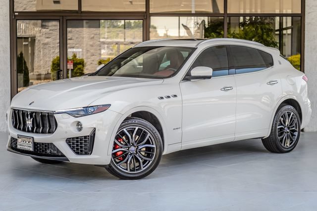 Used 2019 Maserati Levante GranSport AWD/4WD image 2