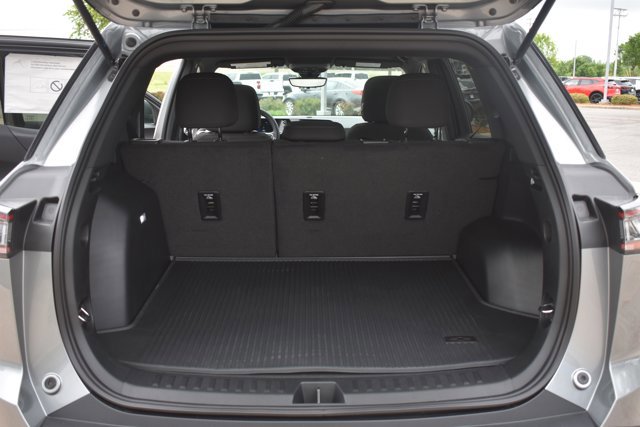 New 2026 Chevrolet Equinox LT w/ Midnight Edition image 16