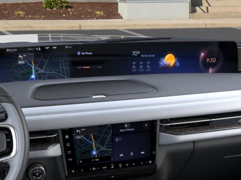 New 2026 Lincoln Navigator L Black Label AWD/4WD image 14