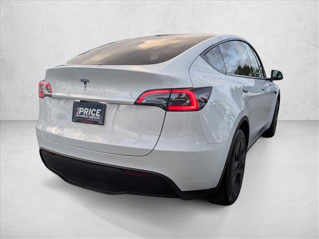 Used 2025 Tesla Model Y Long Range image 5